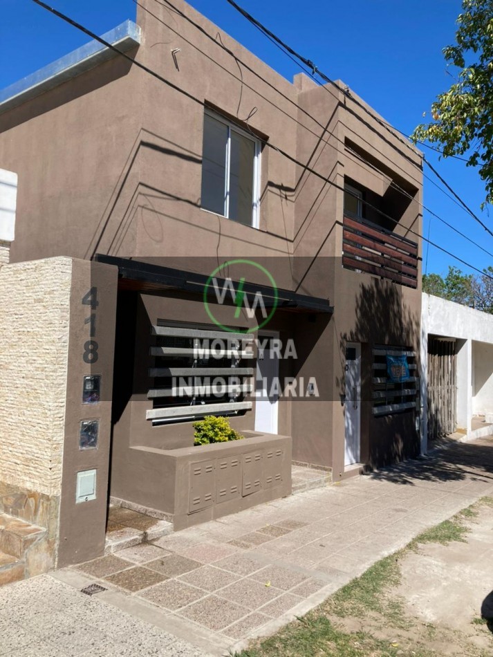 Santo Dominguez 418